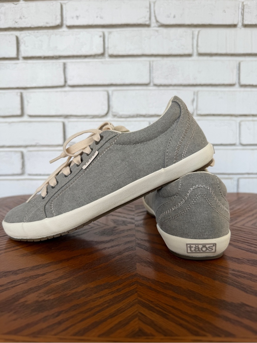 Taos Star Grey Wash Canvas Sneakers Size 8.5 Wide